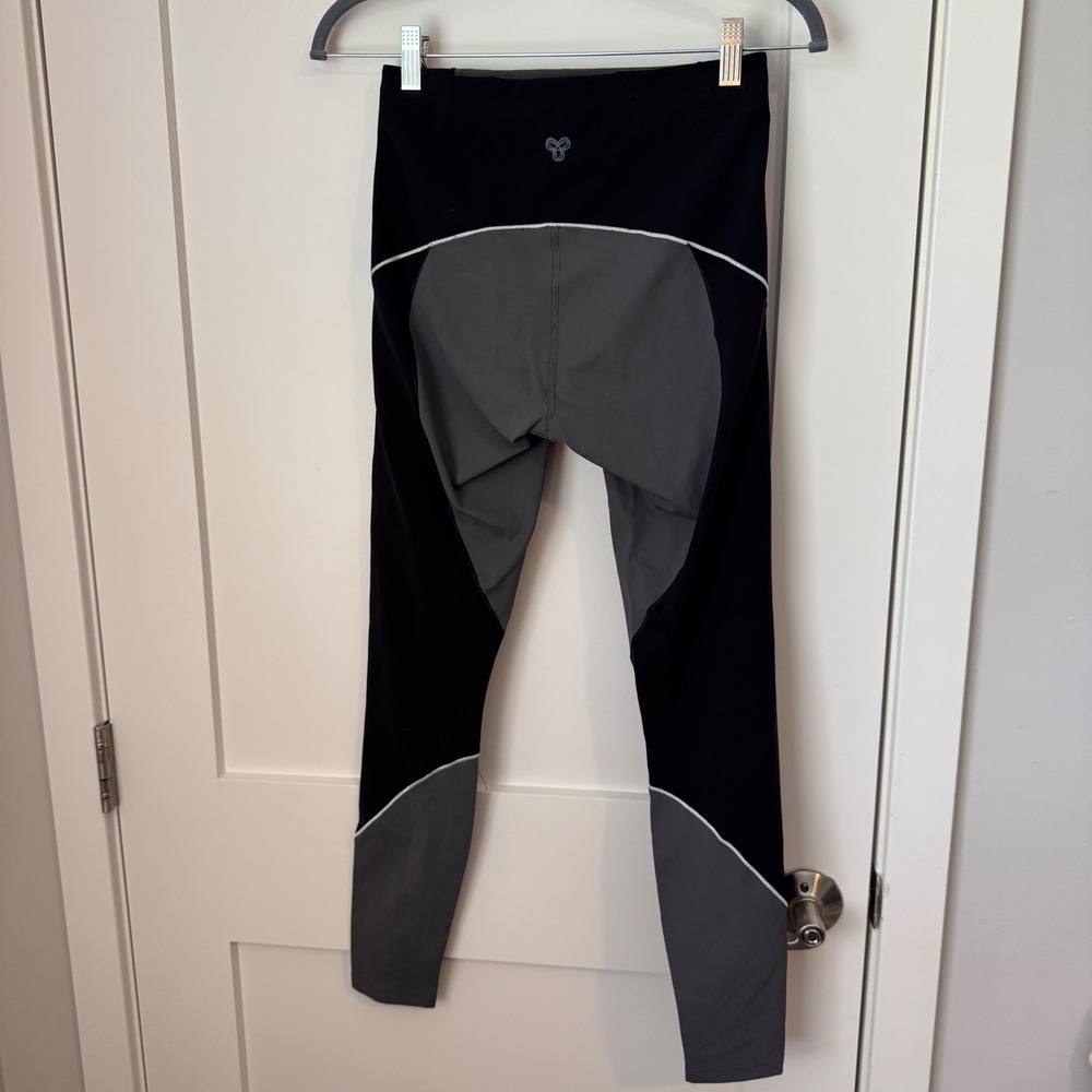 Tna TnAction Atmosphere Leggings Small Black Grey Colorblock High Rise Tights
